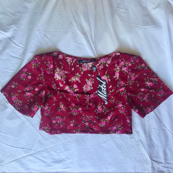Motel rocks red floral crop top. - Picture 4 of 4